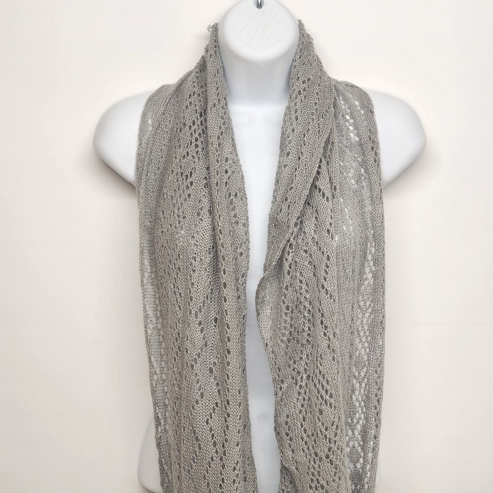 Vintage Grey Lace Knit Triangle Shawl 35.5” Soft Acrylic Open Weave Wrap